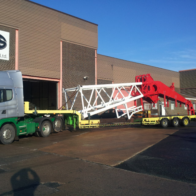 Liebherr crane head